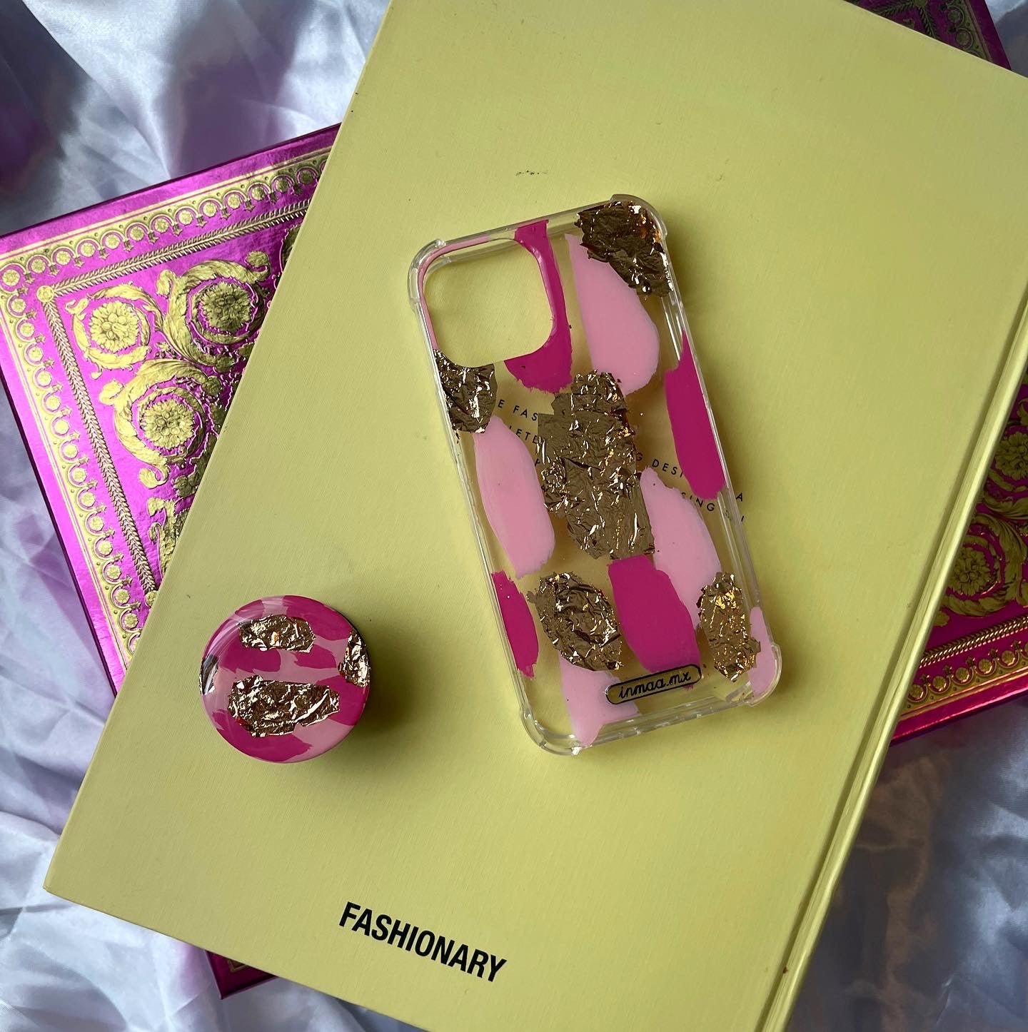 PINK PAINTED CASE iPhone