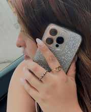 Cargar imagen en el visor de la galería, 🪩SILVER FLAKES CASE Samsung🪩
